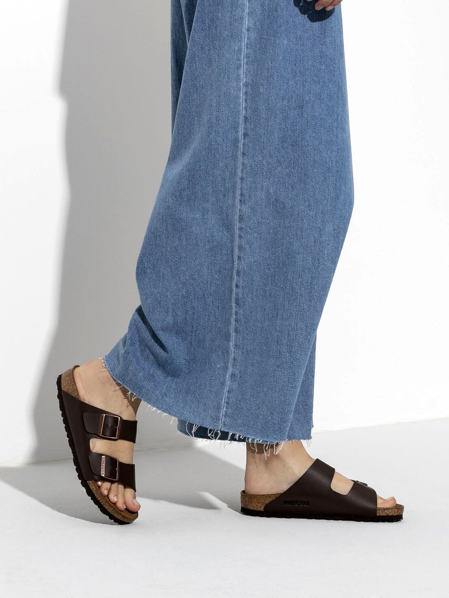 WOMENS BIRKENSTOCK ARIZONA DARK BROWN SANDALS - DARK BROWN - Shoes image 4