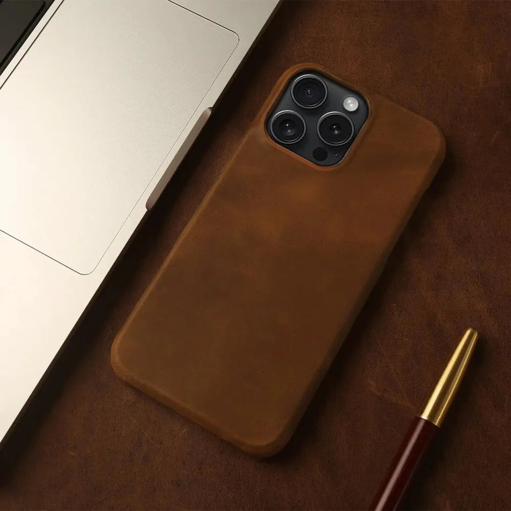 Crazy Horse Leather MagSafe iPhone Case - Gadgets image 4