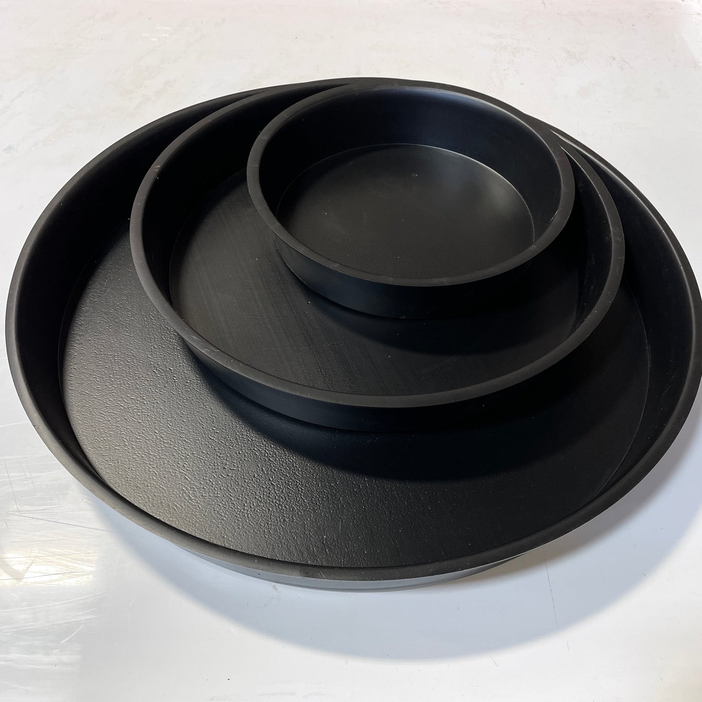 Circle One Piece Resin Molds (Black Edition) - Kitchen & Dining image 1