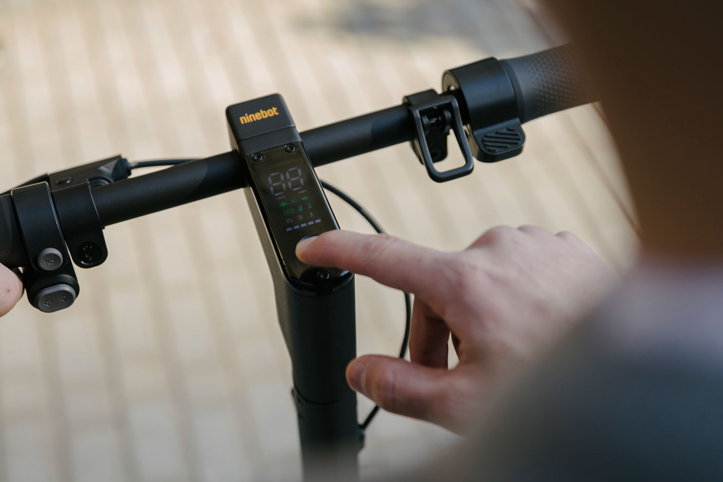 Segway Max G2 Electric Scooter (Open-box Final Sale) - Gadgets image 7