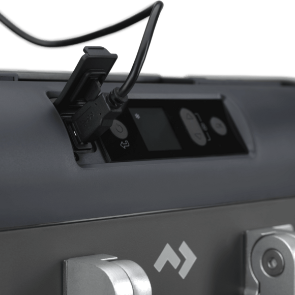 CFX5 75DZ Dual Zone Electric Cooler (Fridge) - by Dometic - Gadgets image 4