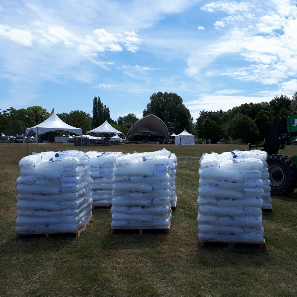 Premium Bagged Ice  - 1 pallet (63 x 26.4 lb bags) 1,636.8 lbs - Misc image 4