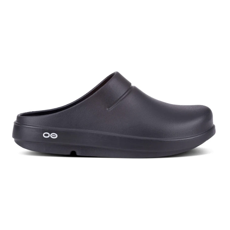 OOFOS OOcloog Clog Unisex Sandal- 1200 Black - Shoes image 2