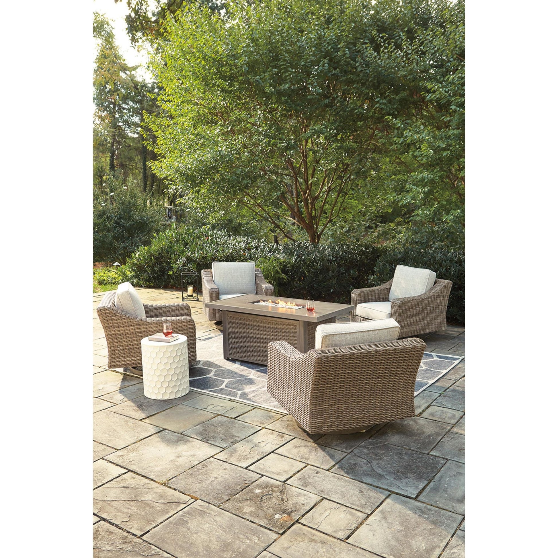 Beachcroft 5 Piece Outdoor Seating - Furniture image 5