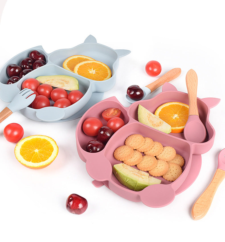 8 Pieces Feeding/Food Silicone Non-Slip Set for Babies - Kitchen & Dining image 1