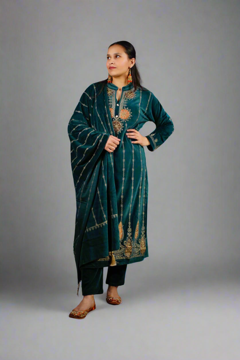 Velvet Suit - Kitchen & Dining image 1