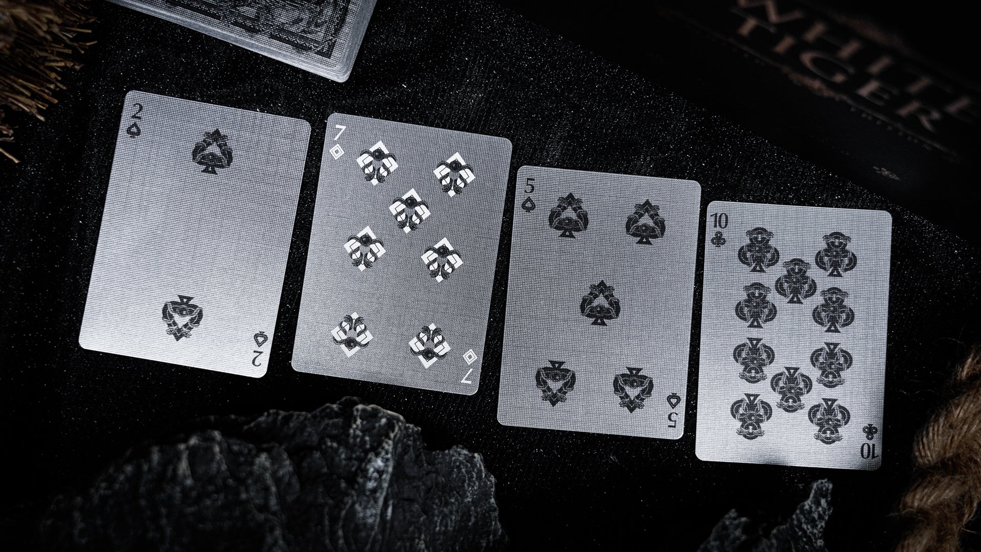 White Tiger Black Gold Box Set - Jewelry image 7