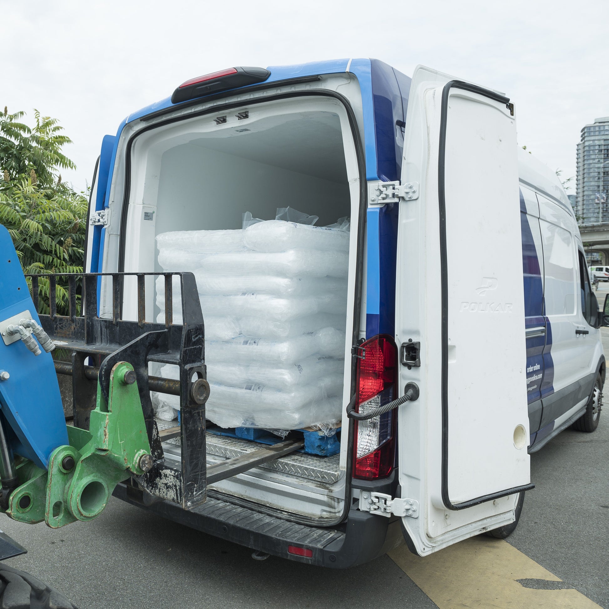 Premium Bagged Ice  - 1 pallet (63 x 26.4 lb bags) 1,636.8 lbs - Misc image 2