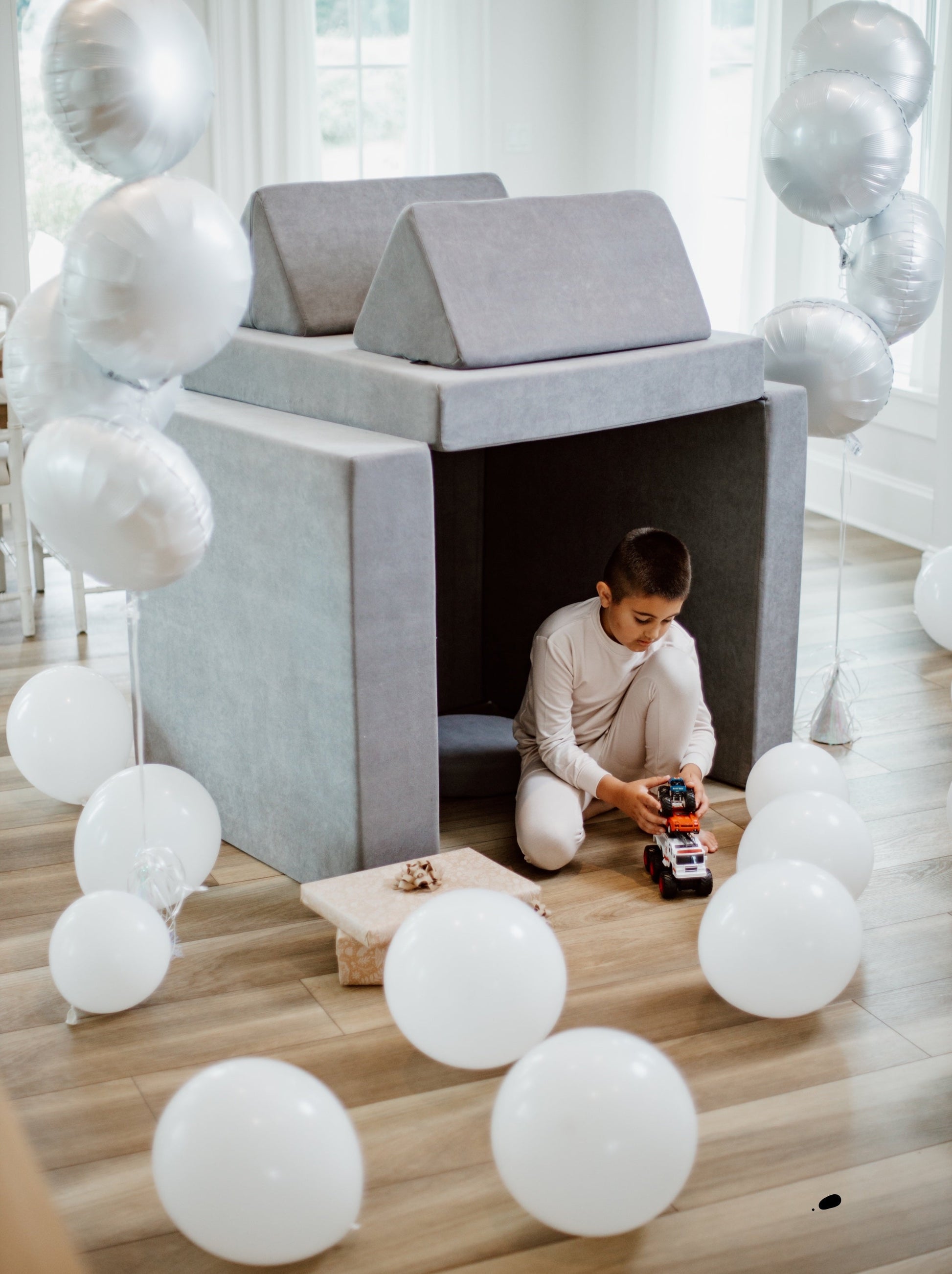 Kiddie Couch - Misc image 8