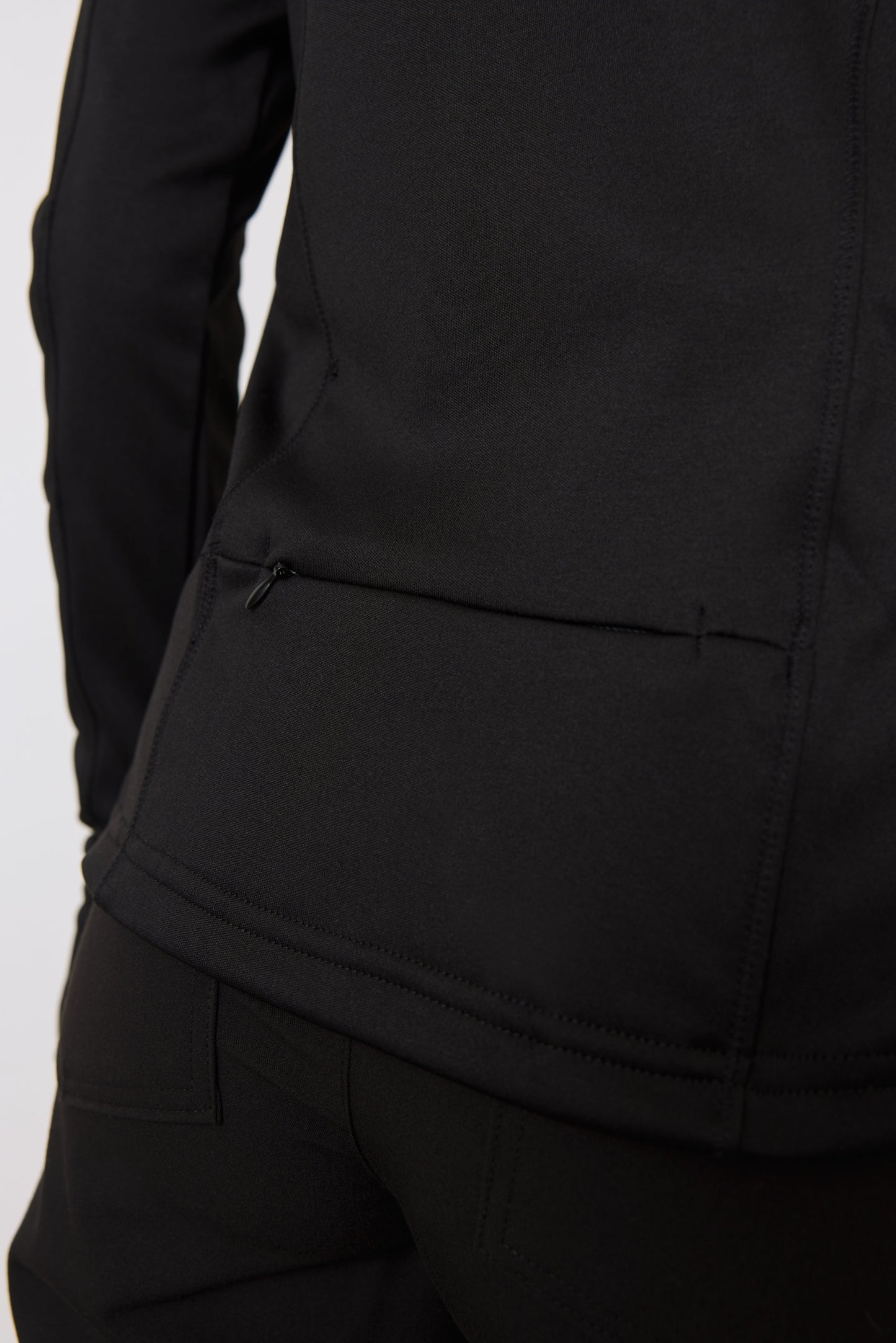 Polyester Full Zip Jacket – Noir – Garde-Malade Embroidery||Veste Polyester Full Zip – Noir – Broderie Garde-Malade - Misc image 5