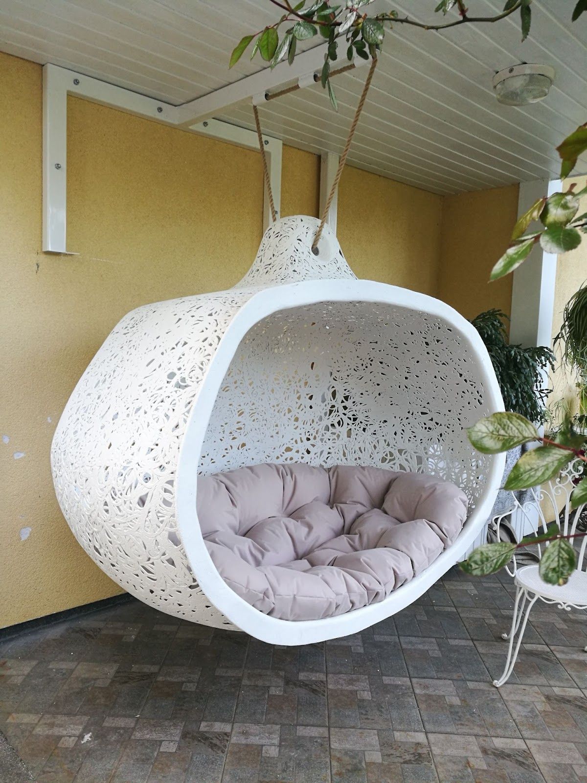 Walnut Hanging Nest Chair - Furniture image 4