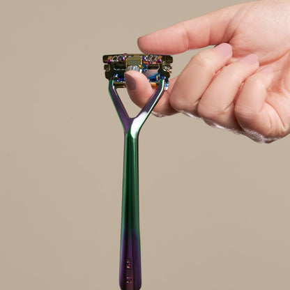 LEAF SHAVE PRISM - Misc image 2