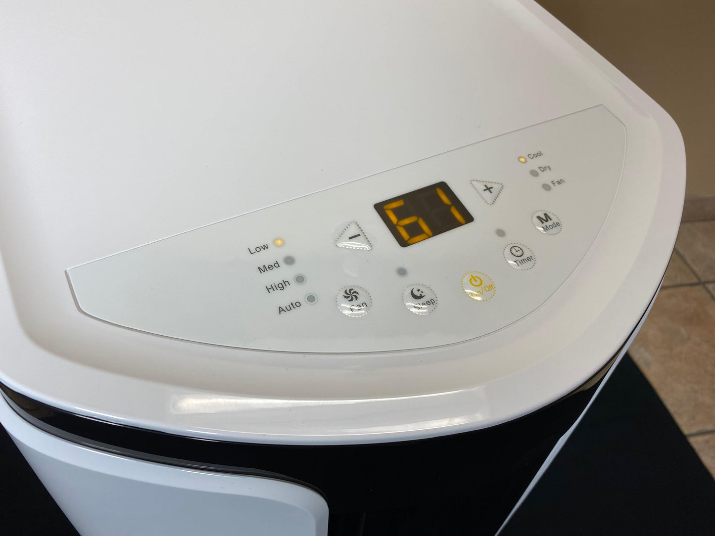 Tosot Portable and Quiet Air Conditioner - 10 000 BTU with Remote Control, Built-In Dehumidifier, Model GPC06AK-A3NNA1C - Small Appliances image 3