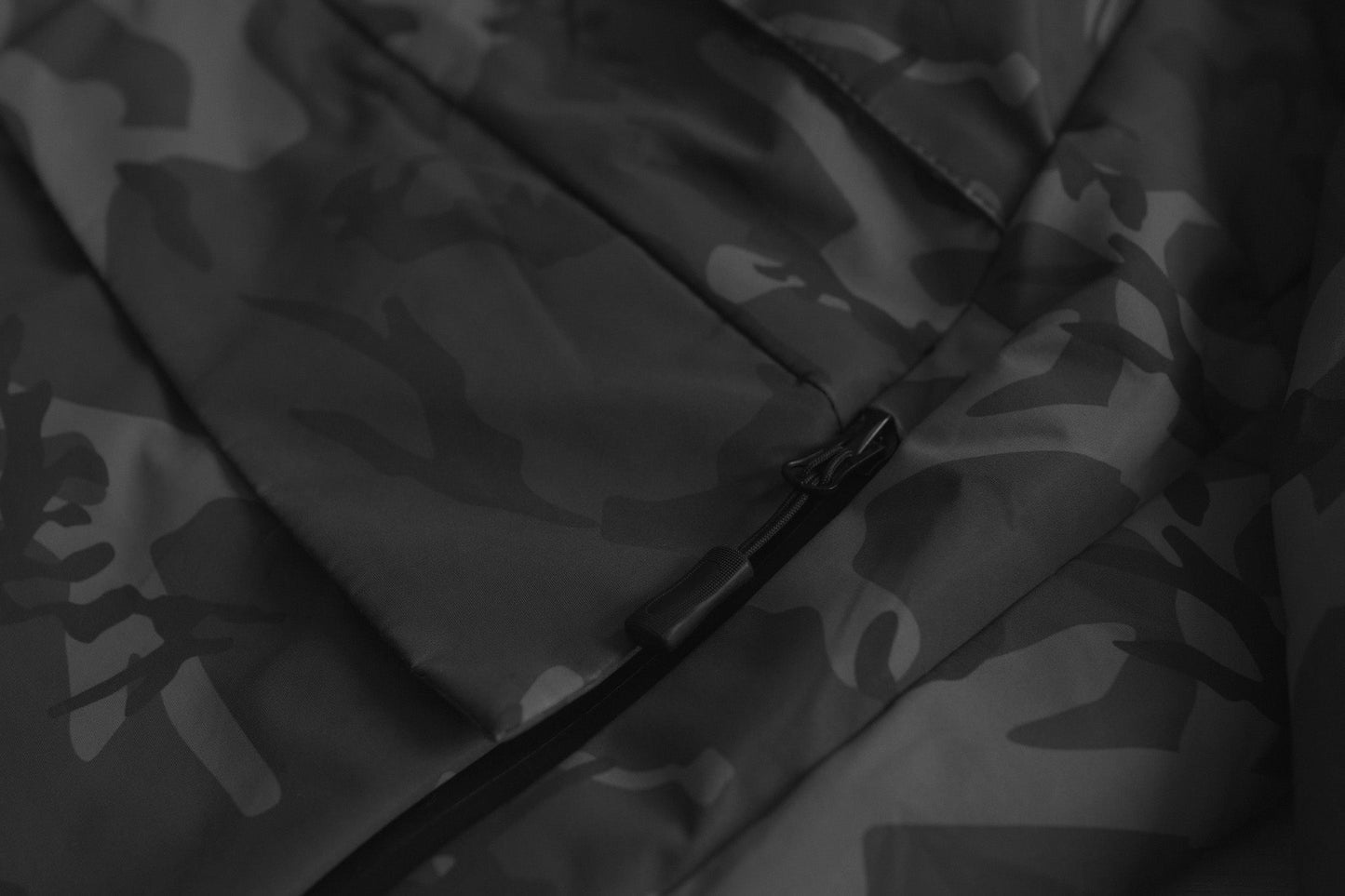 Ladies Straight Edge Winter Jacket in Midnight Black - Apparel image 4