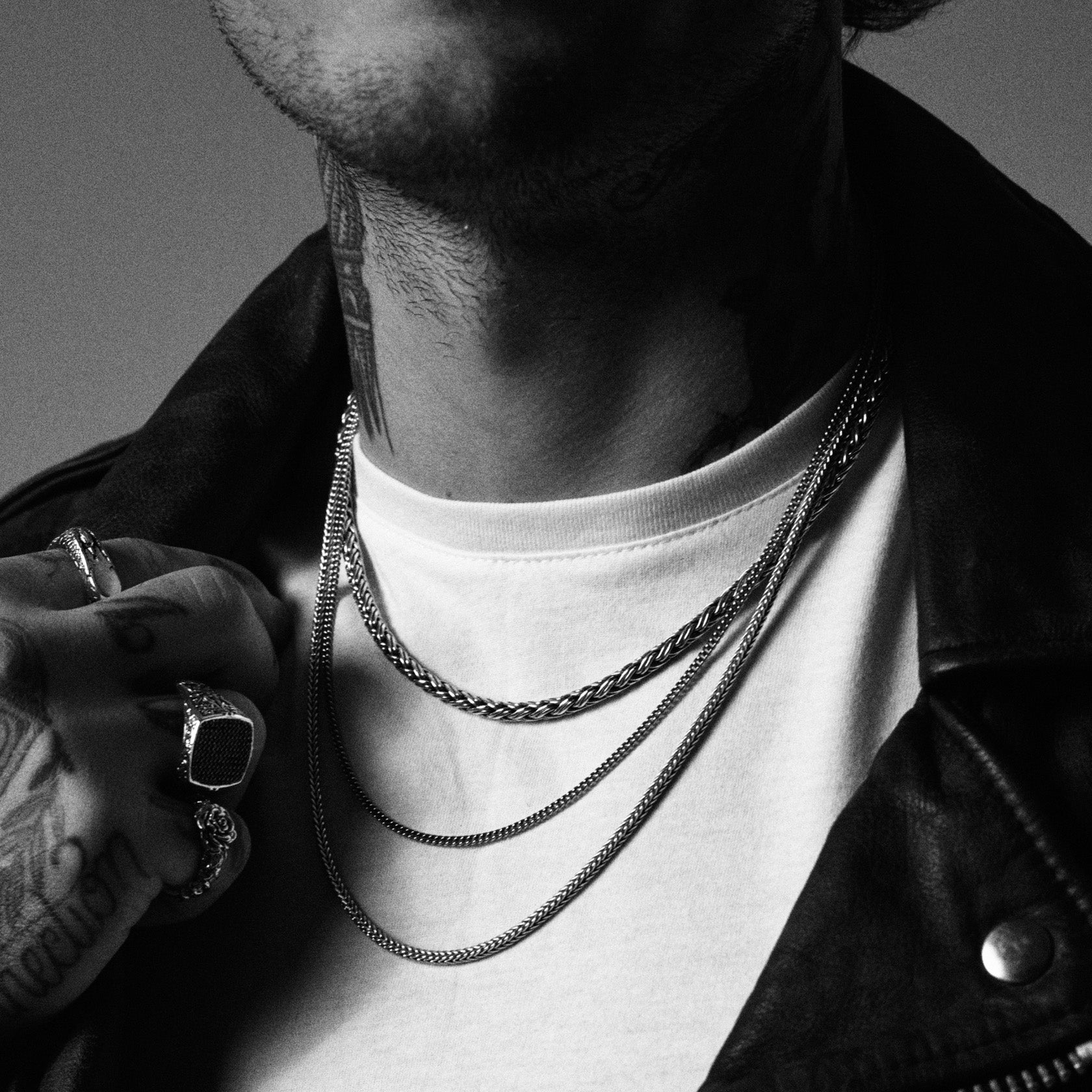 Scorpion x Woven Chain - Jewelry image 4