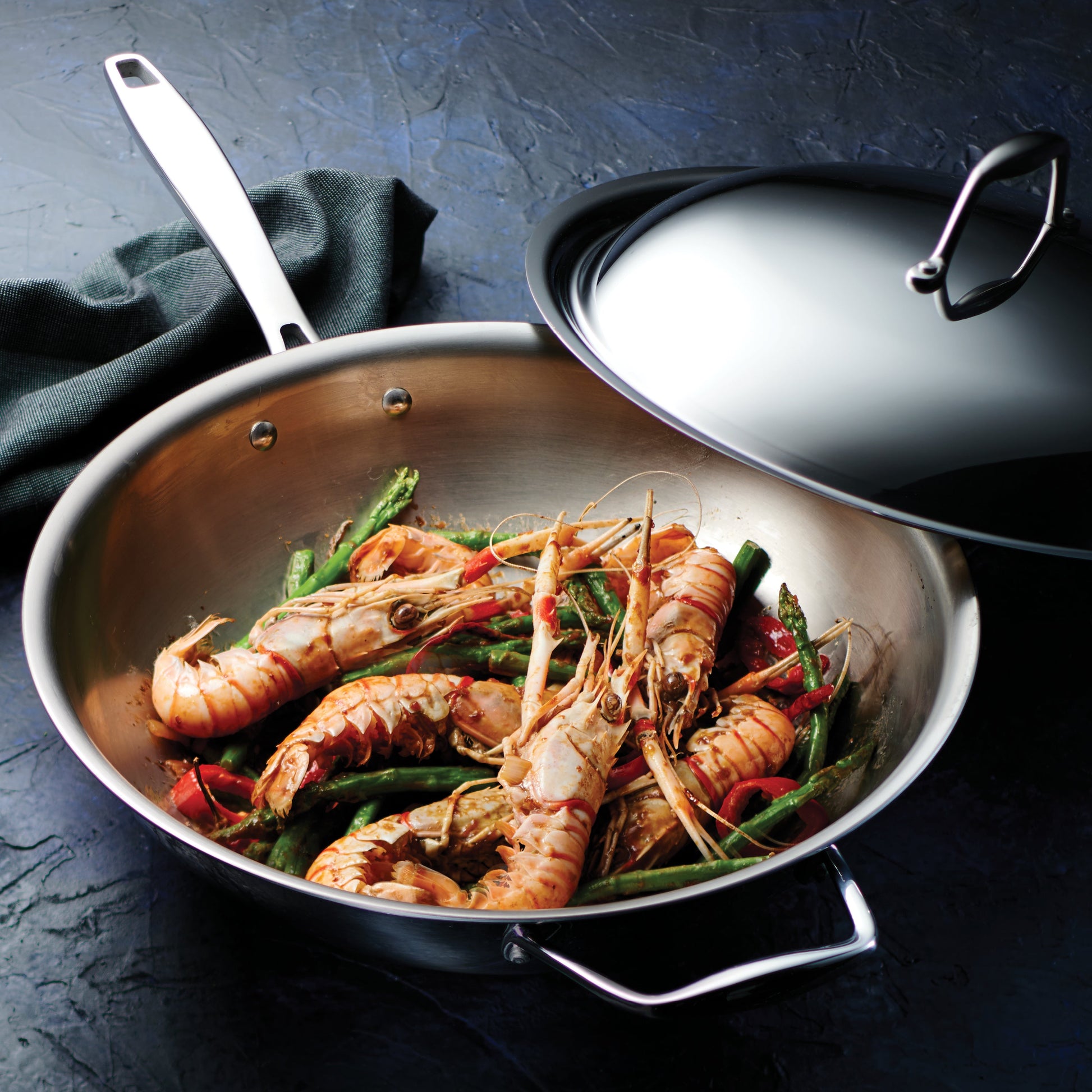 Signature 12.5 Inch Tri-Ply Clad Stainless Steel Wok - Kitchen & Dining image 7