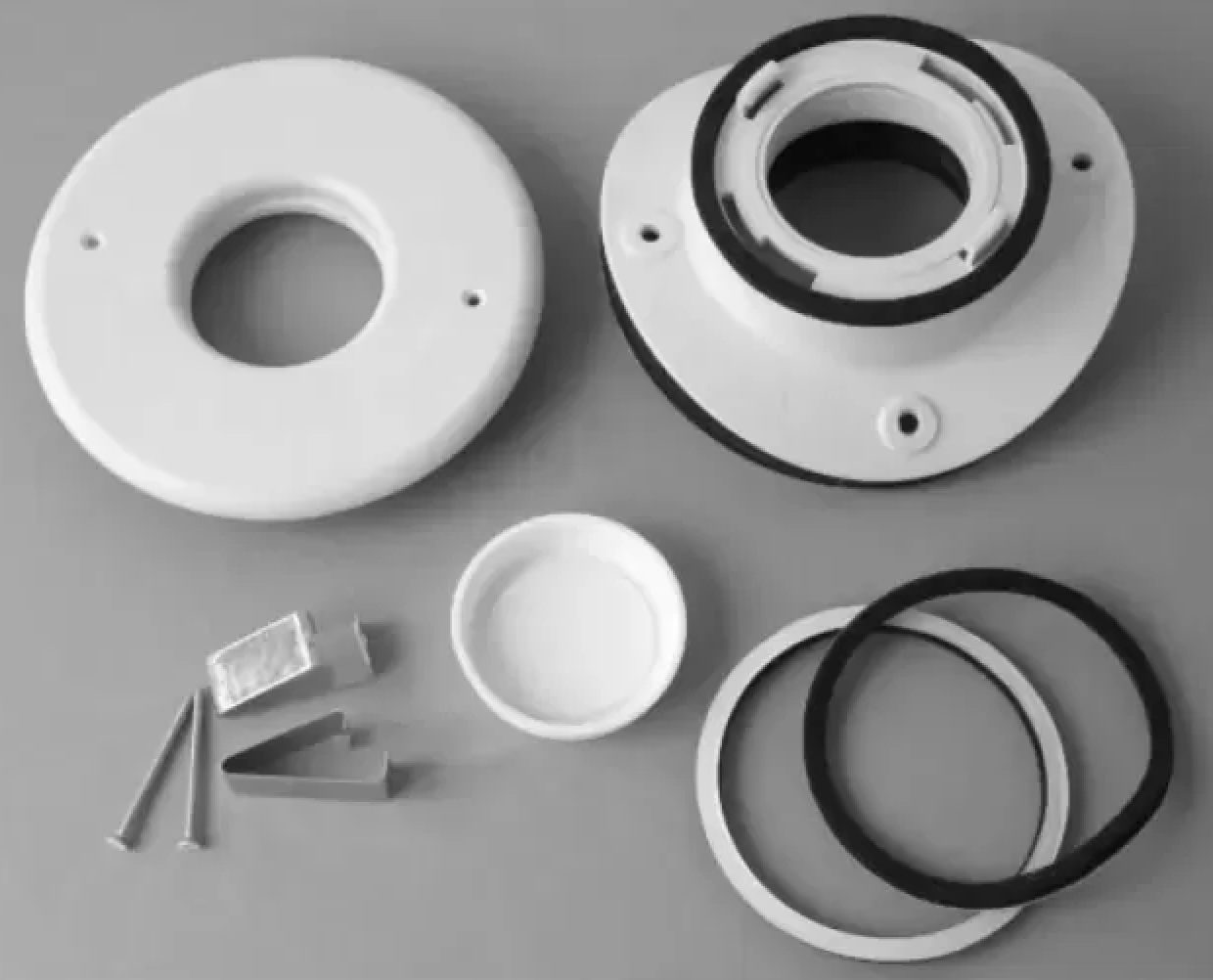 UPC-89TMR6-1 - Install Kit, 2", R6, Flat Metal Plenum, TFS, (1 pk) - Kitchen & Dining image 1