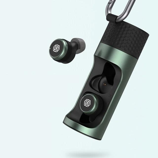 Wireless Earphone - Gadgets image 2