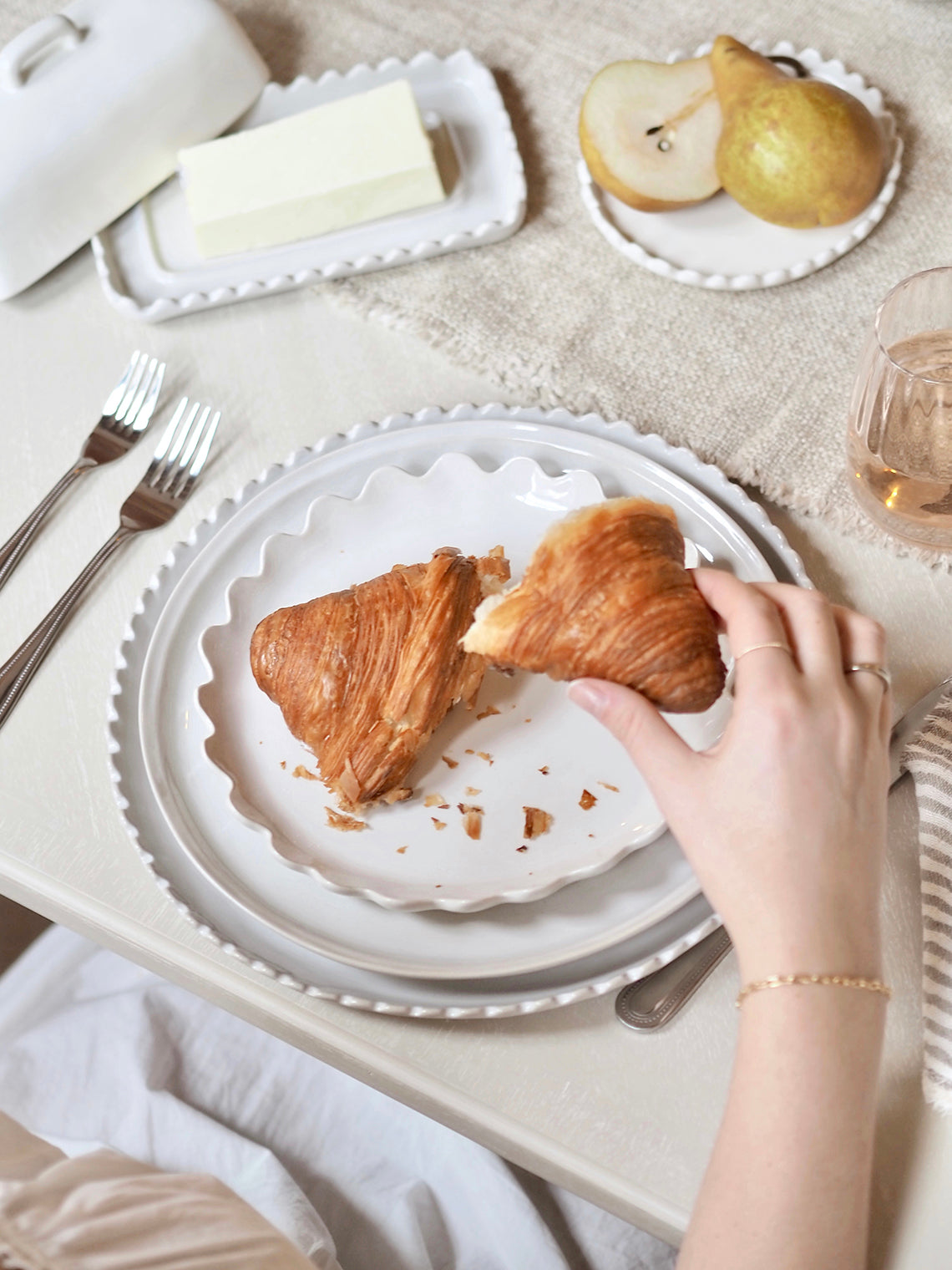 Nova Scalloped Dishware - Misc image 5