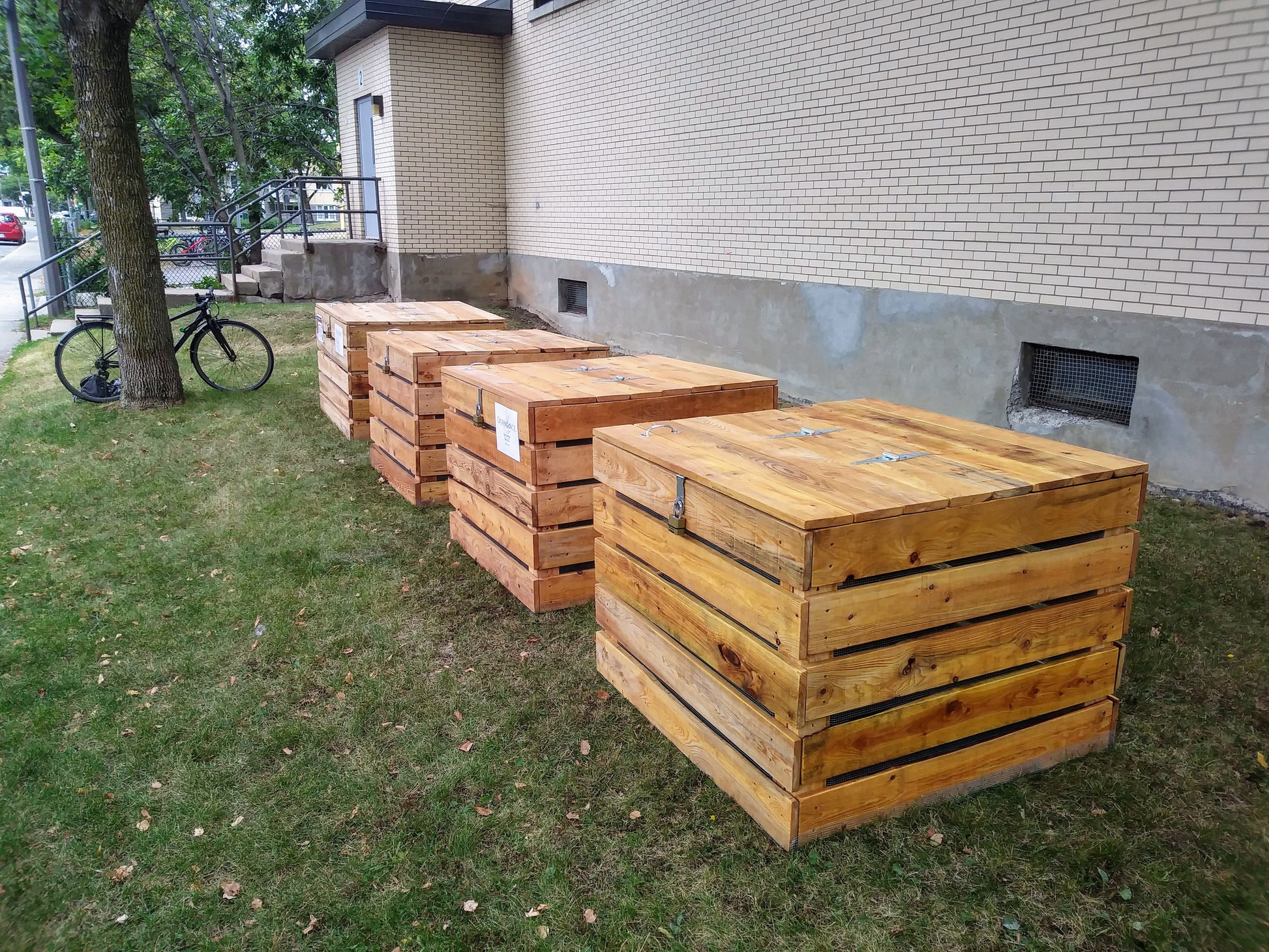 Composteur communautaire - Misc image 1