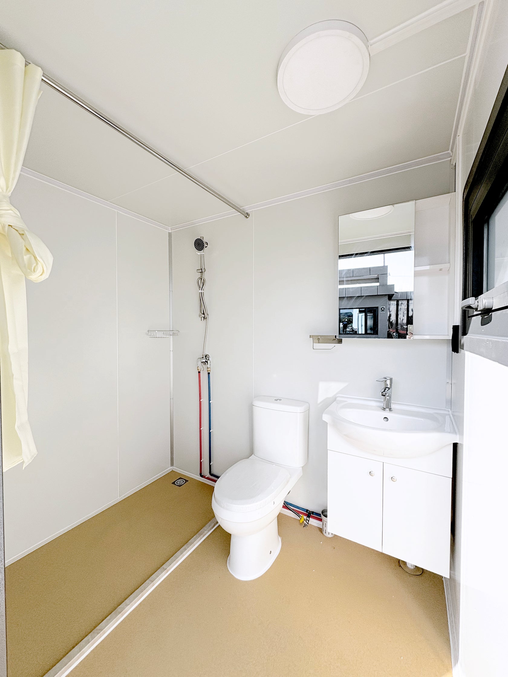 Bastone Portable Restroom with Showers-small - Kitchen & Dining image 3