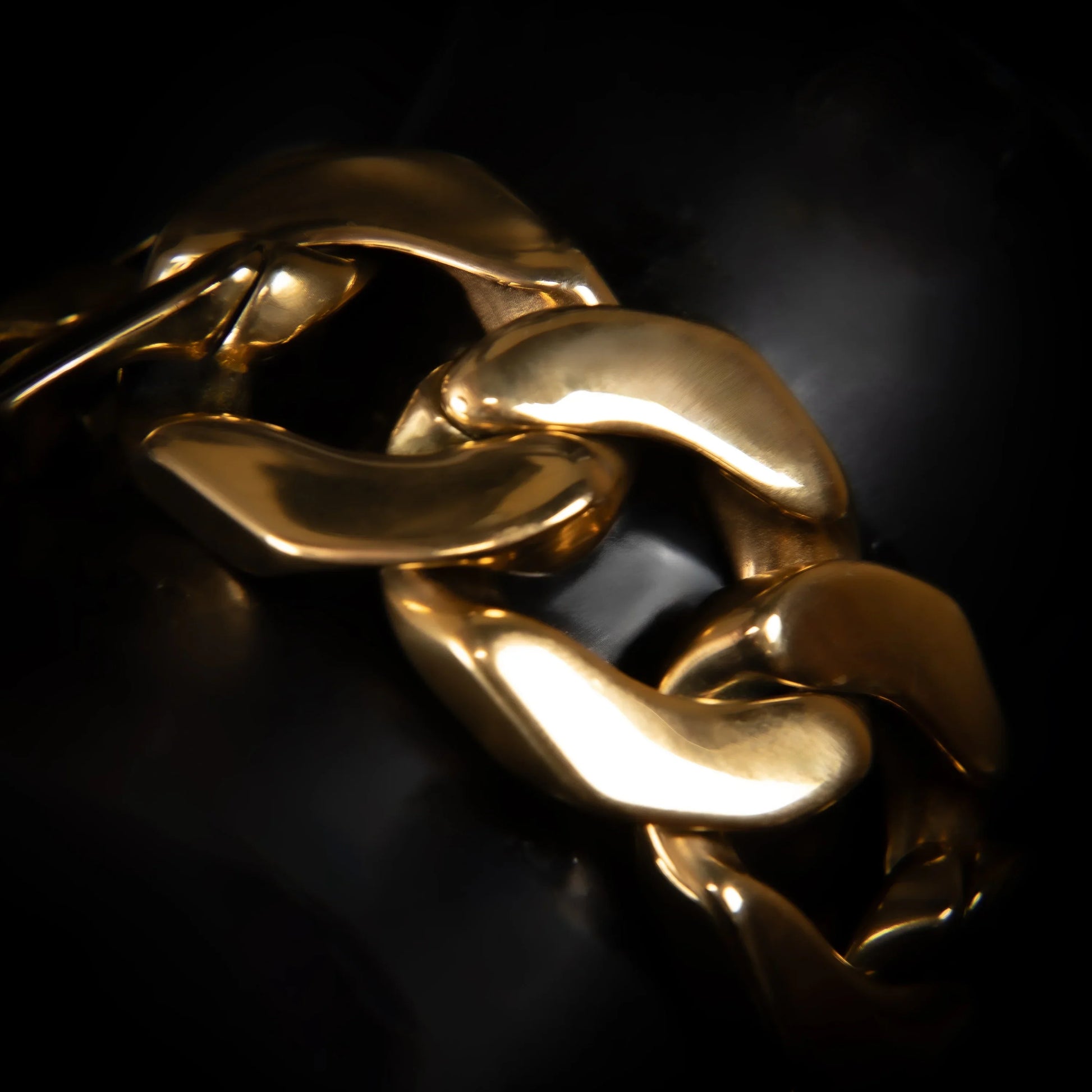 Edzard Heavy Cuban Link Chain Bracelet - Misc image 1