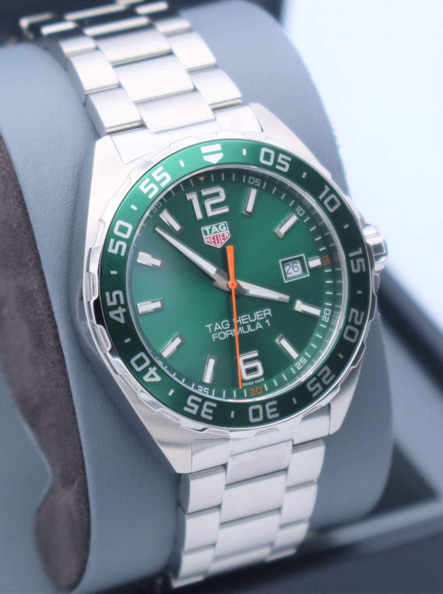 Tag Heuer Formula 1 Limited Edition Green Dial Silver Steel Strap Watch for Men - WAZ1017.BA0842 - Apparel image 14