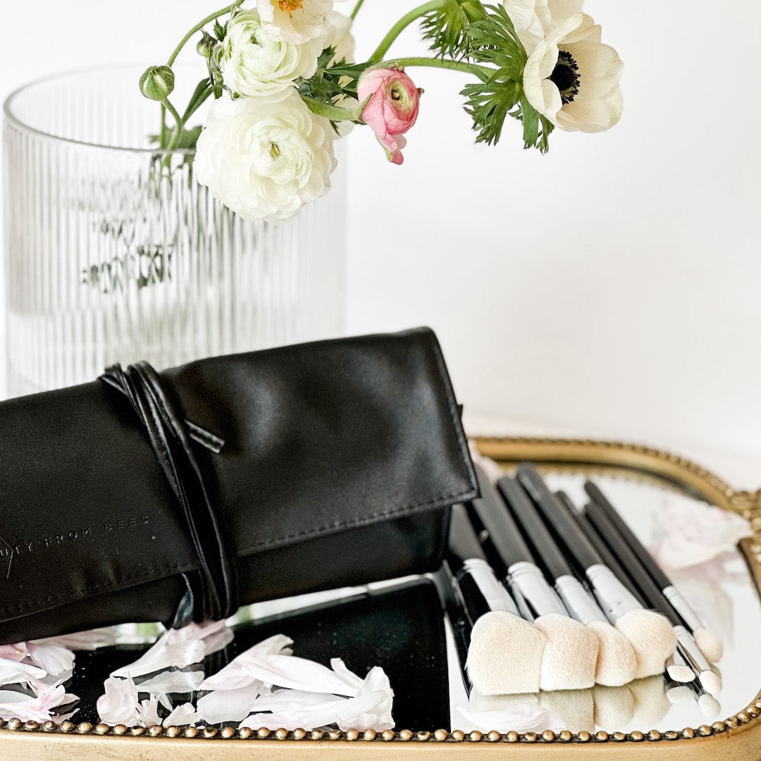 7-Piece Makeup Brush Roll - Misc image 7