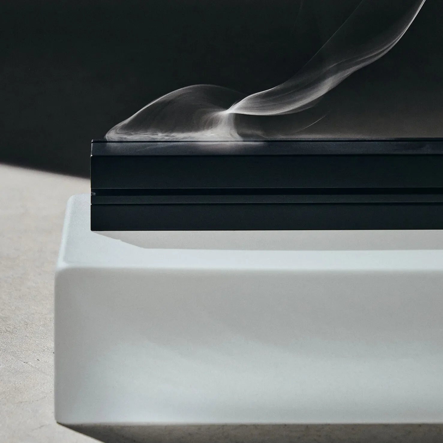 efu Long Incense Holder - Black - Misc image 3