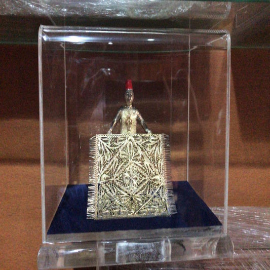 Silver Statues - Jewelry image 1