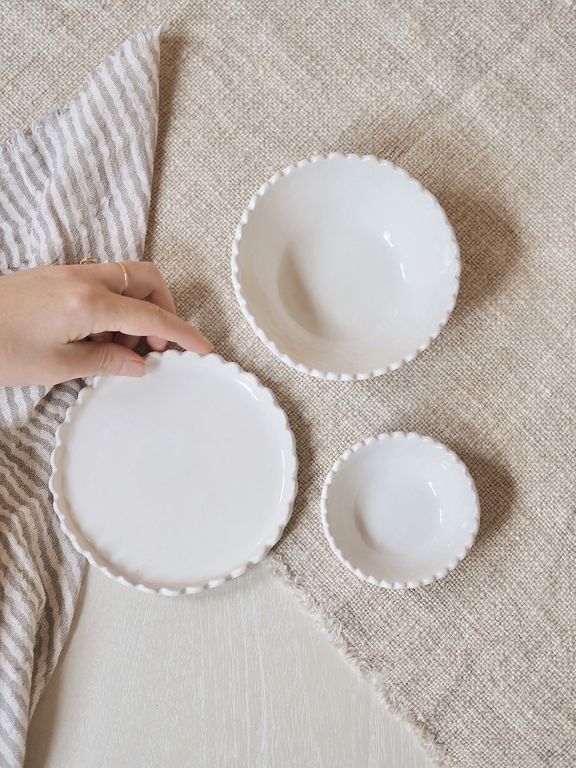 Nova Scalloped Dishware - Misc image 6